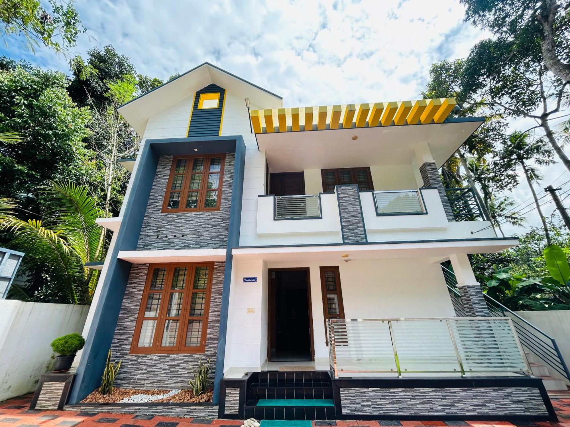 Vaisharad Trivandrum *