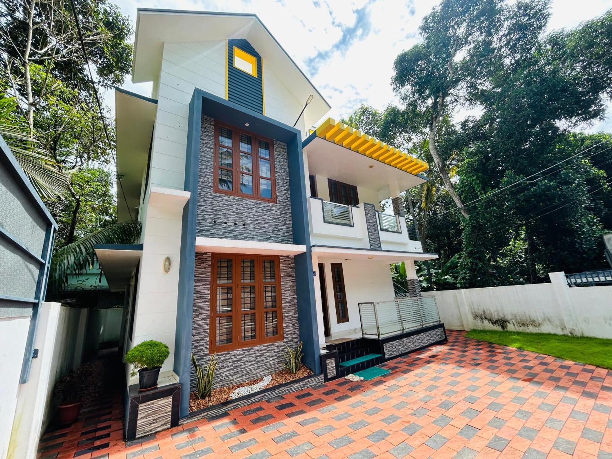 Apartment Vaisharad Trivandrum *